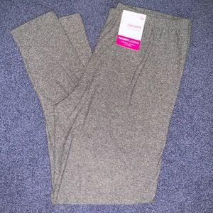 BRAND NEW So leggings